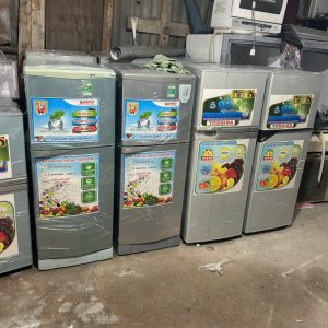 Tủ lạnh cũ sanyo dung tích 130 lít